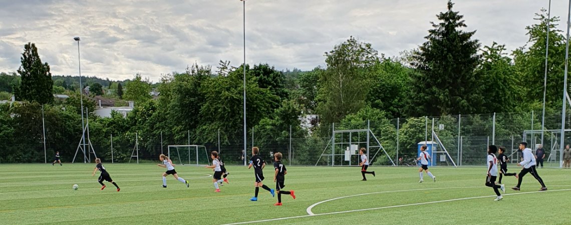 FC Stäfa Eb in Extremis zu einem 8:8 Unentschieden.